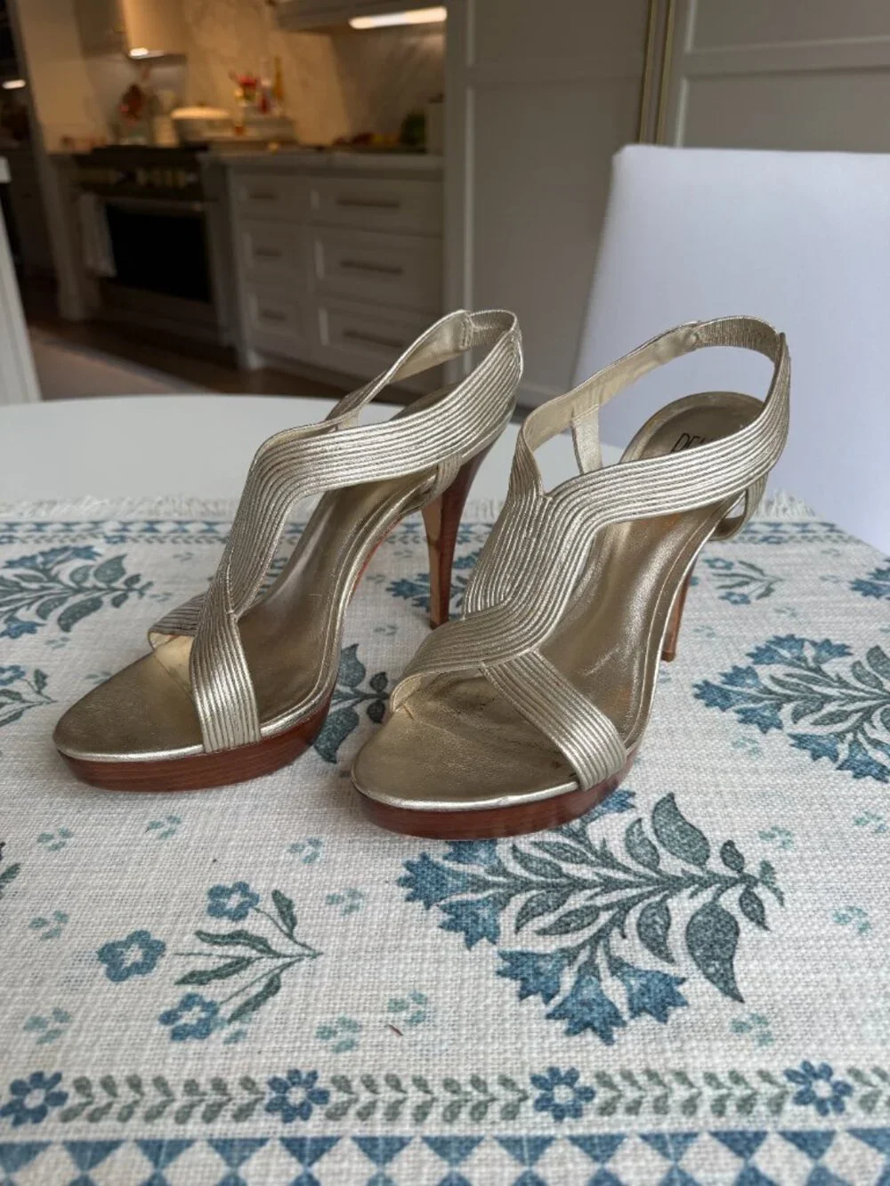 Pelle Moda Platform Heels | Metallic | Womens Size 9